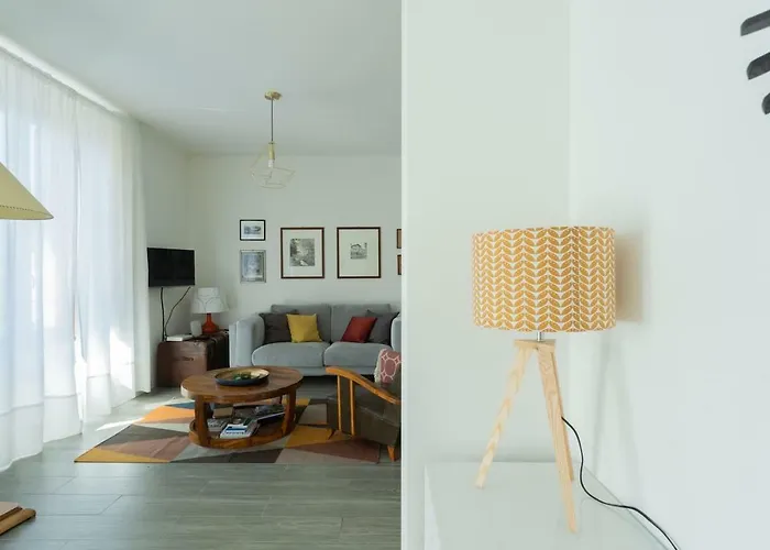 Romantic Pier By Rent * Carate Urio