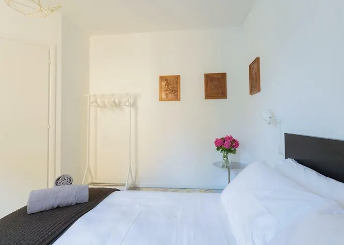 Romantic Pier By Rent