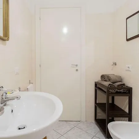 Romantic Pier By Rent Apartment Carate Urio
