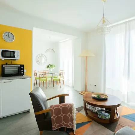 Διαμέρισμα Romantic Pier By Rent