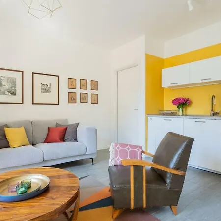 Romantic Pier By Rent * Carate Urio