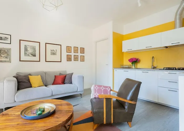 Romantic Pier By Rent * Carate Urio